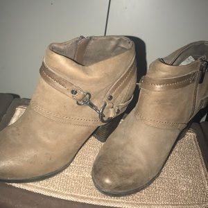 Sexy Clark’s booties.